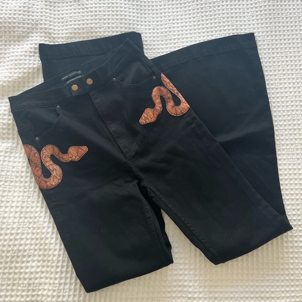 Urban Outfitters High Waisted Snake Pants | size 26